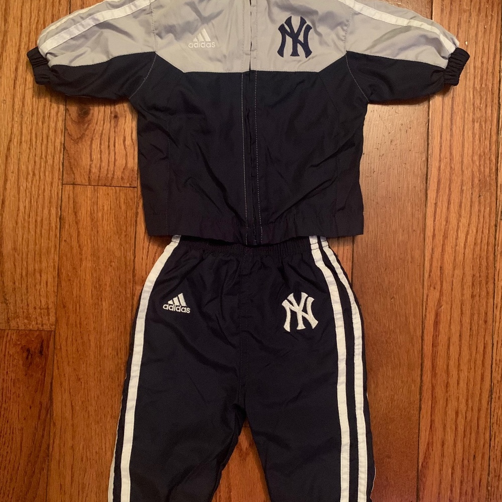 Adidas Infant Yankees tracksuit 2 pieces